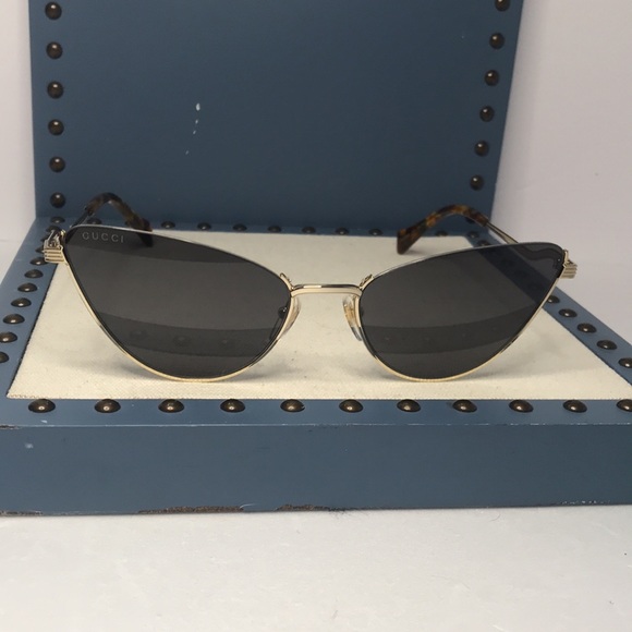 NEW GUCCI GG1006S 001 WOMEN’S GREY CAT EYE SUNGLASSES GUCCI GG 10… - Picture 3 of 16